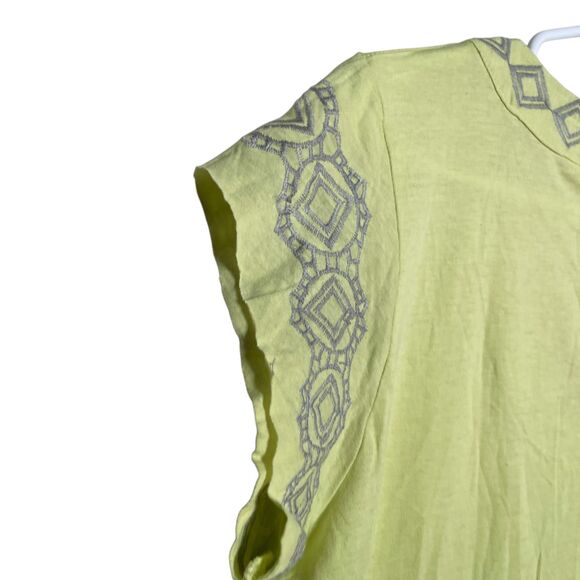 Vertigo Paris Blouse Women's XL Neon Embroidered V-Neck Short Sleeve Top NWT - Picture 8 of 13